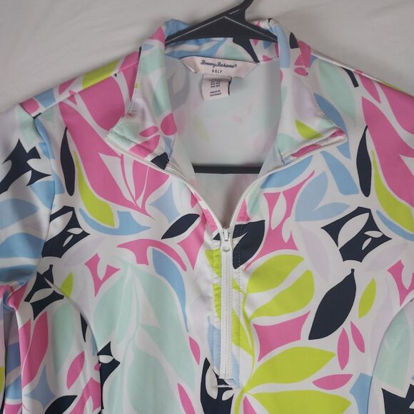 Tommy Bahama XS IslandZone Floral Golf 1/4 Zip Active Pullover - Picture 3 of 10
